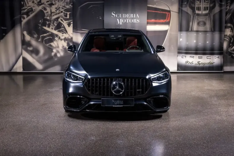 Mercedes-Benz S 63 AMG din 2024 cu 10.450 km - oferta MER107613 - foto 4