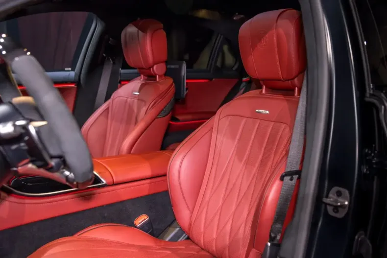 Mercedes-Benz S 63 AMG din 2024 cu 10.450 km - oferta MER107613 - foto 11