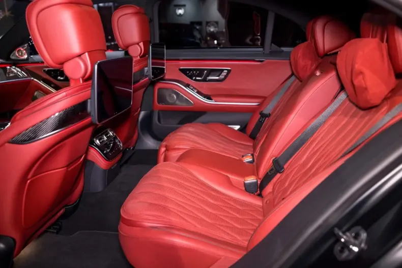 Mercedes-Benz S 63 AMG din 2024 cu 10.450 km - oferta MER107613 - foto 14