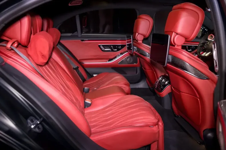 Mercedes-Benz S 63 AMG din 2024 cu 10.450 km - oferta MER107613 - foto 15