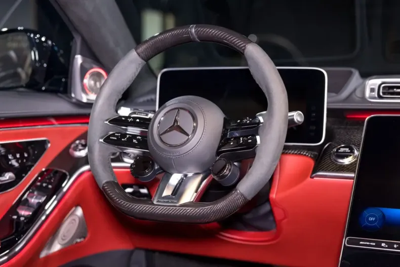 Mercedes-Benz S 63 AMG din 2024 cu 10.450 km - oferta MER107613 - foto 19