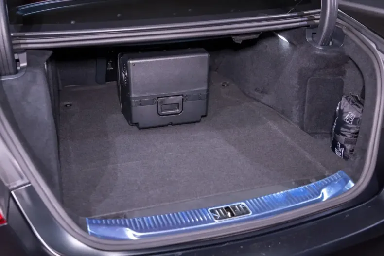 Mercedes-Benz S 63 AMG din 2024 cu 10.450 km - oferta MER107613 - foto 20