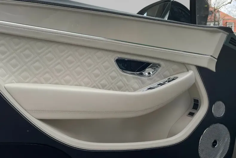 Bentley Continental GT din 2023 cu 5.350 km - oferta BEN107615 - foto 6