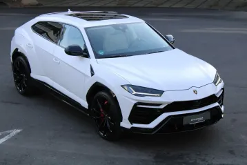 Lamborghini Urus din 2022 - oferta LAM107616
