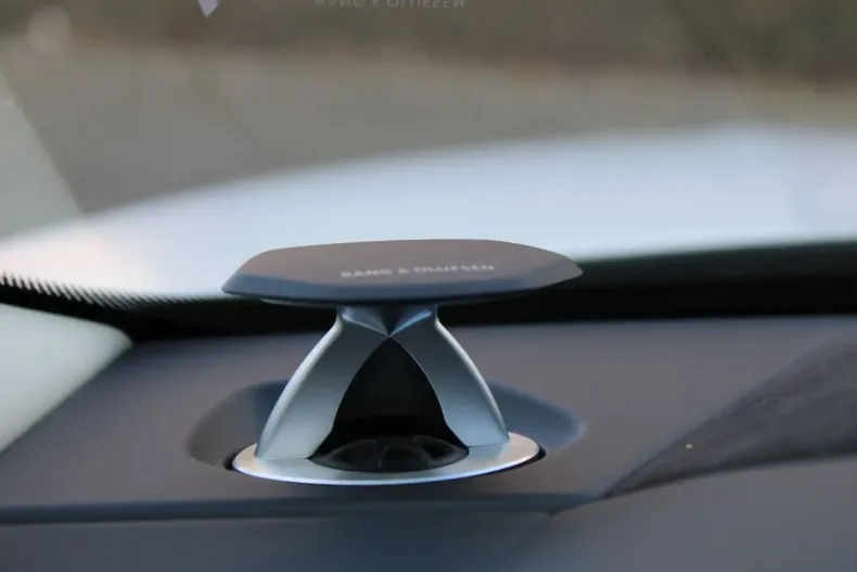 Lamborghini Urus din 2022 cu 24.748 km - oferta LAM107616 - foto 12