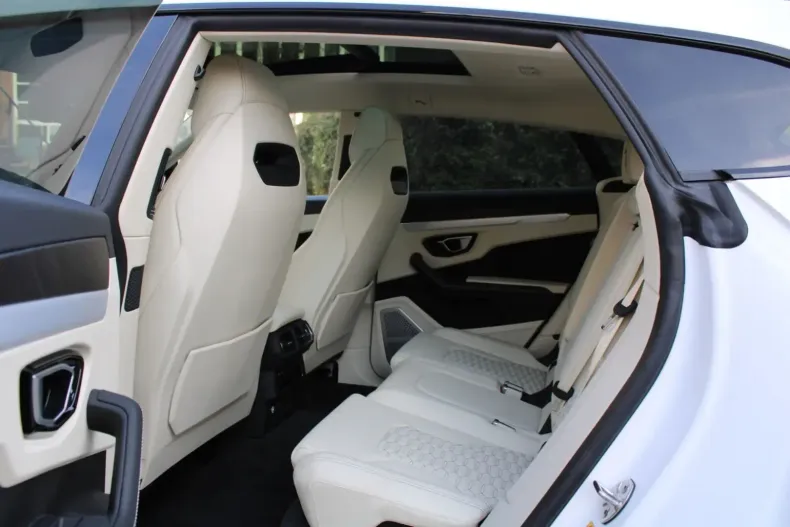 Lamborghini Urus din 2022 cu 24.748 km - oferta LAM107616 - foto 14