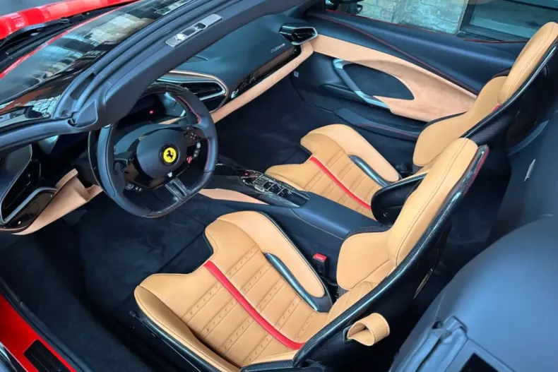 Ferrari 296 GTS din 2023 cu 4.900 km - oferta FER107624 - foto 10