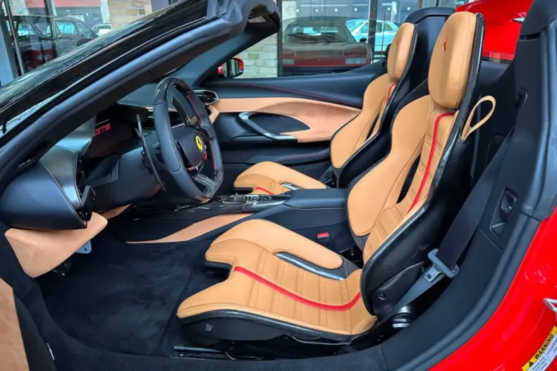 Ferrari 296 GTS din 2023 cu 4.900 km - oferta FER107624 - foto 14