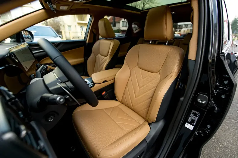 Lexus NX 350h din 2025 cu 10 km - oferta LEX107627 - foto 17