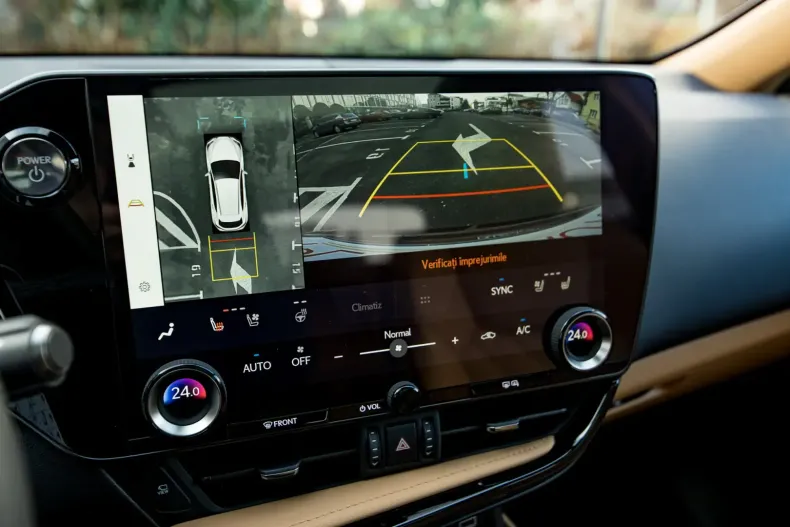 Lexus NX 350h din 2025 cu 10 km - oferta LEX107627 - foto 34