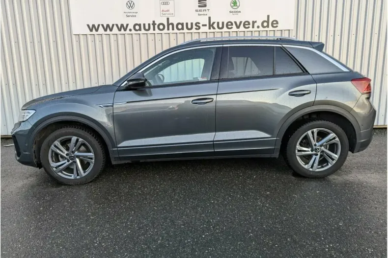 Volkswagen T-Roc din 2024 cu 23.300 km - oferta VOL107628 - foto 2