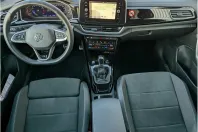 Volkswagen T-Roc din 2024 cu 23.300 km - oferta VOL107628 - foto 4