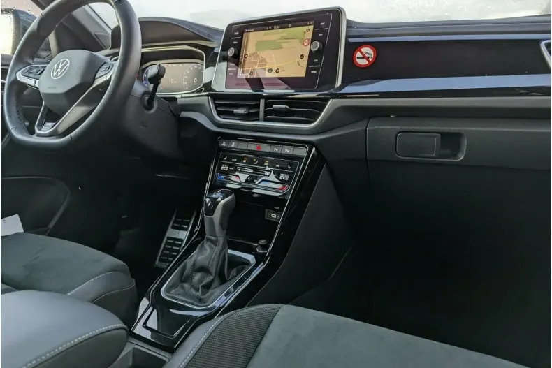 Volkswagen T-Roc din 2024 cu 23.300 km - oferta VOL107628 - foto 5