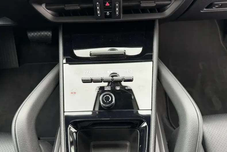 Porsche Cayenne din 2024 cu 12.000 km - oferta POR107630 - foto 12