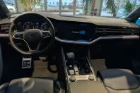 Volkswagen Touareg din 2023 cu 41.000 km - oferta VOL107634 - foto 4