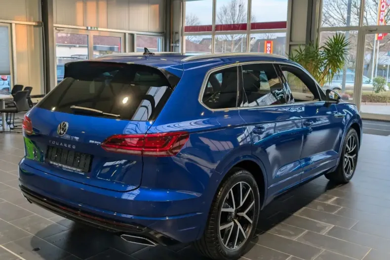 Volkswagen Touareg din 2023 cu 41.000 km - oferta VOL107634 - foto 9