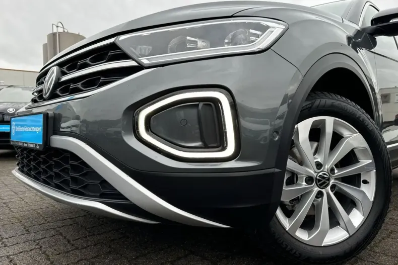 Volkswagen T-Roc din 2024 cu 14.906 km - oferta VOL107635 - foto 6