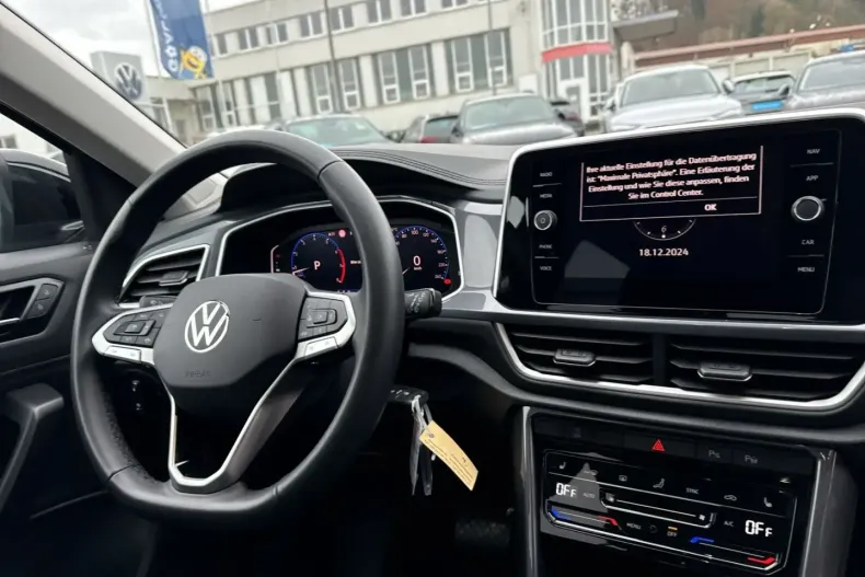 Volkswagen T-Roc din 2024 cu 14.906 km - oferta VOL107635 - foto 13