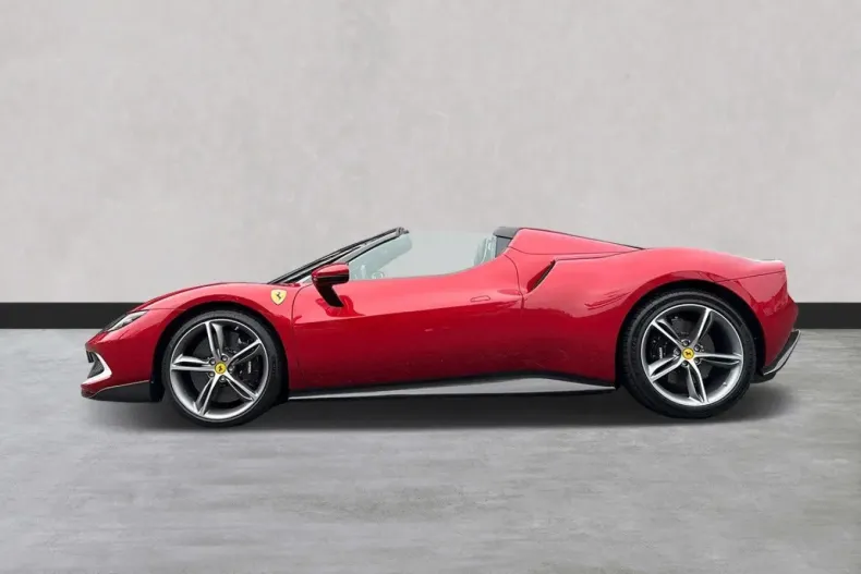 Ferrari 296 GTS din 2023 cu 18.500 km - oferta FER107646 - foto 8