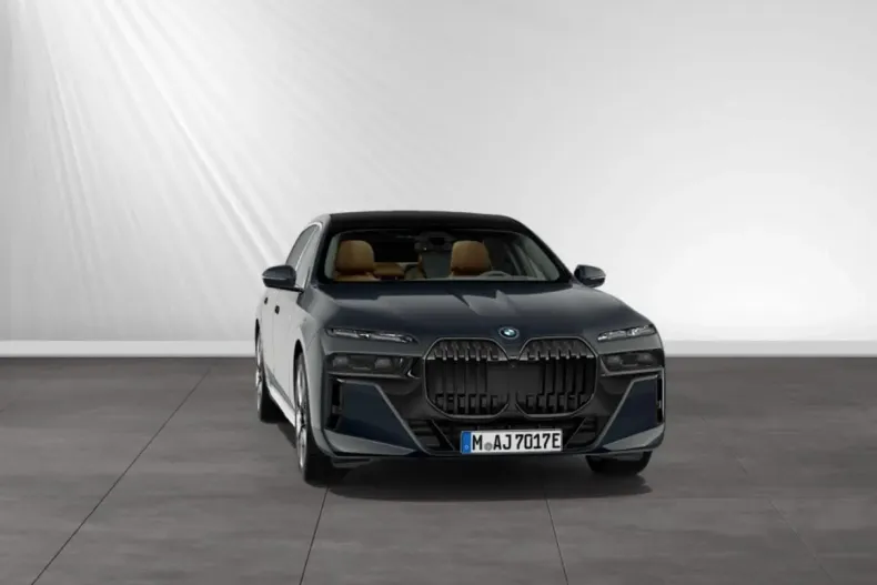 BMW 750 din 2024 cu 17.400 km - oferta BMW107649 - foto 13