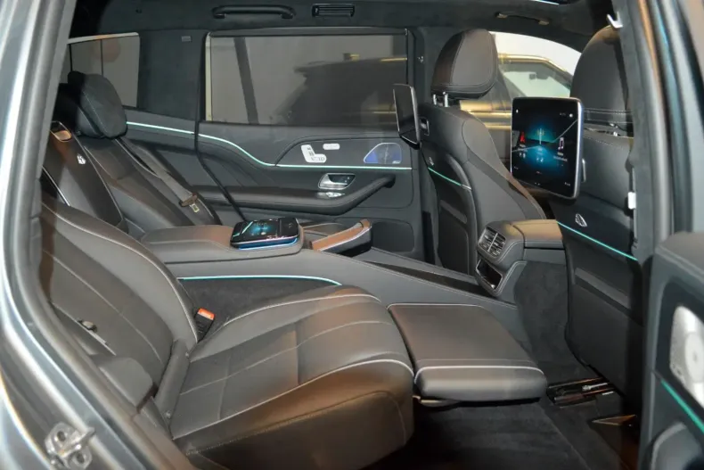 Mercedes-Benz GLS 600 din 2023 cu 14.161 km - oferta MER107650 - foto 24