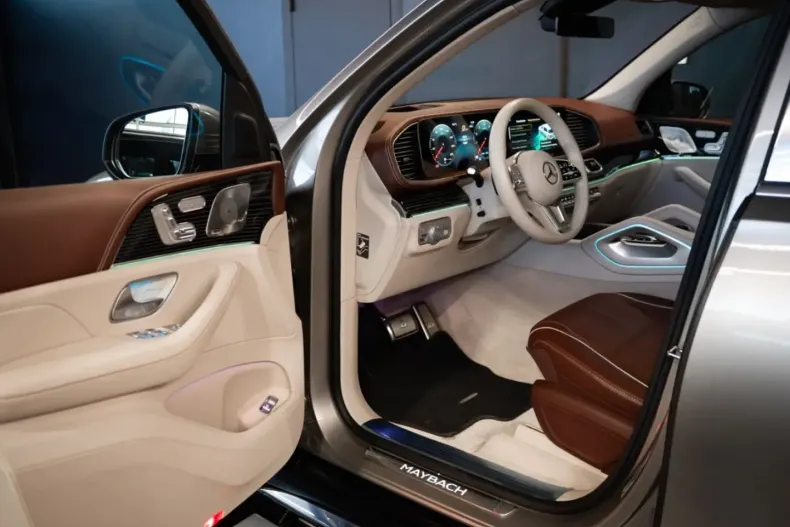 Mercedes-Benz GLS 600 din 2023 cu 22.000 km - oferta MER107651 - foto 7