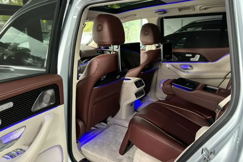 Mercedes-Benz GLS 600 din 2023 cu 85.800 km - oferta MER107665 - foto 16