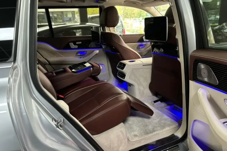 Mercedes-Benz GLS 600 din 2023 cu 85.800 km - oferta MER107665 - foto 17