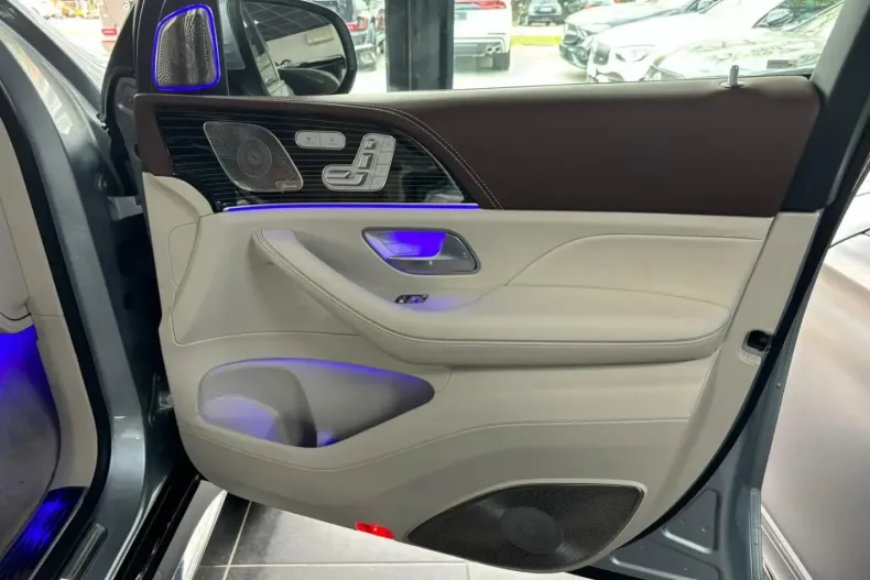 Mercedes-Benz GLS 600 din 2023 cu 85.800 km - oferta MER107665 - foto 22