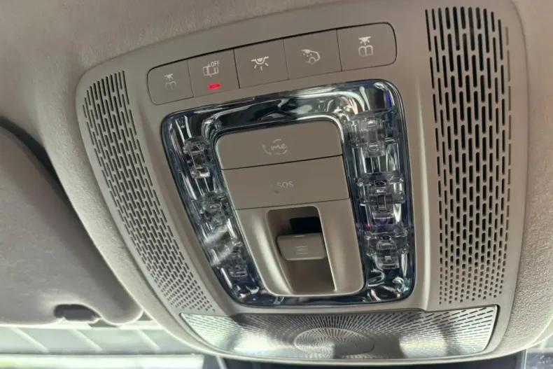 Mercedes-Benz GLS 600 din 2023 cu 85.800 km - oferta MER107665 - foto 24