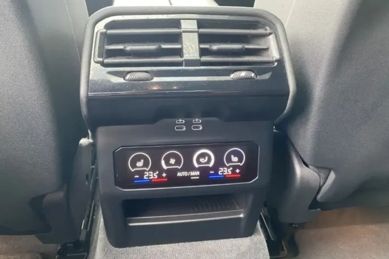 BMW 550 din 2024 cu 22.161 km - oferta BMW107667 - foto 13