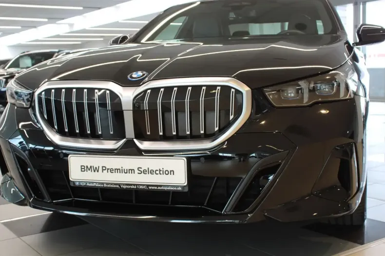 BMW 550 din 2024 cu 35.700 km - oferta BMW107669 - foto 9