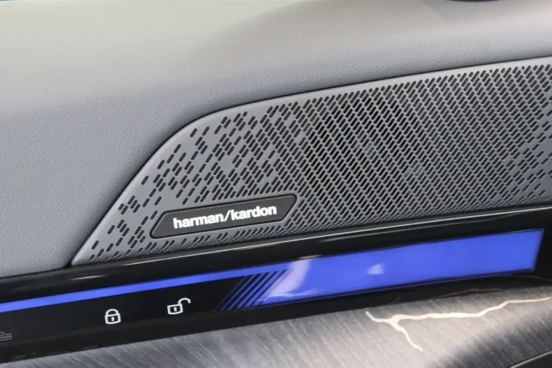 BMW 550 din 2024 cu 35.700 km - oferta BMW107669 - foto 12