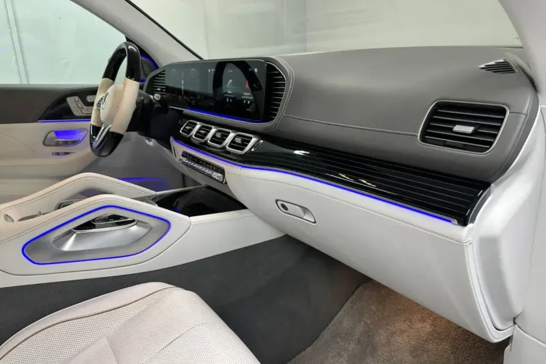 Mercedes-Benz GLS 600 din 2024 cu 56.500 km - oferta MER107672 - foto 13