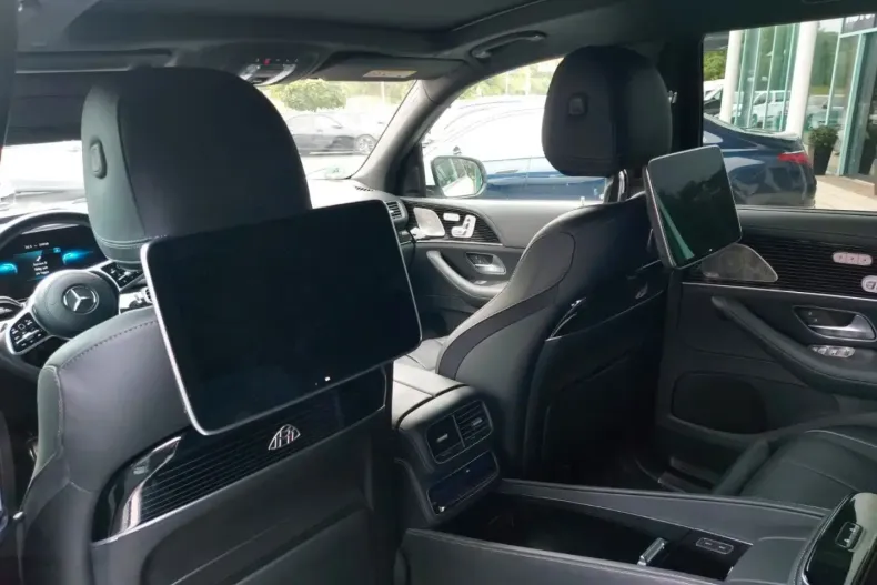 Mercedes-Benz GLS 600 din 2024 cu 24.900 km - oferta MER107675 - foto 5