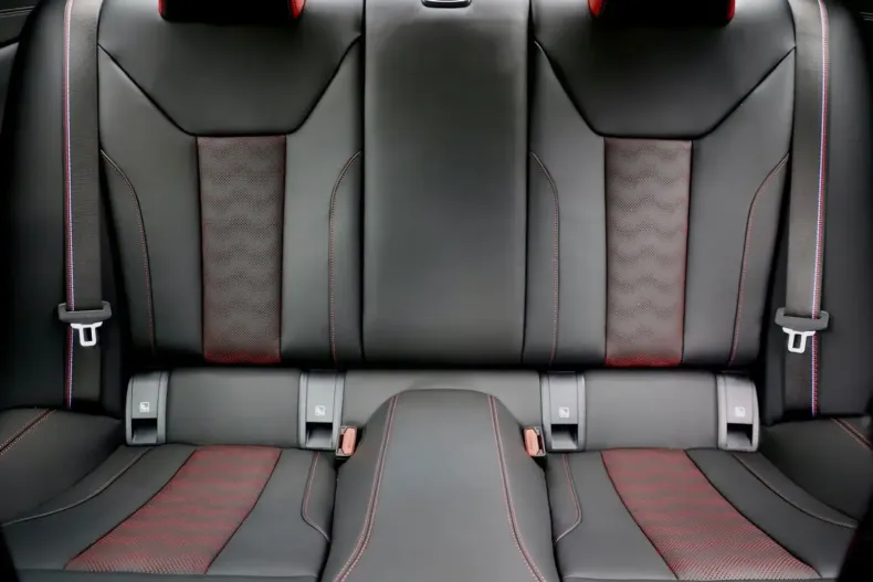 BMW M4 din 2025 cu 3.980 km - oferta BMW107676 - foto 19