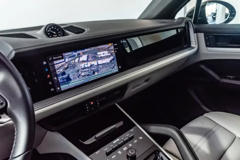 Porsche Cayenne din 2023 cu 35.173 km - oferta POR107677 - foto 7