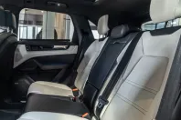 Porsche Cayenne din 2023 cu 35.173 km - oferta POR107677 - foto 9