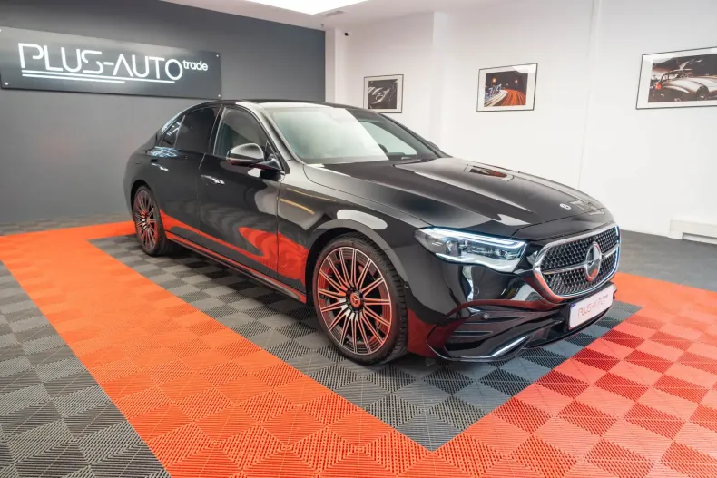 Mercedes-Benz E 220 din 2024 cu 23.100 km - oferta MER107678 - foto 1