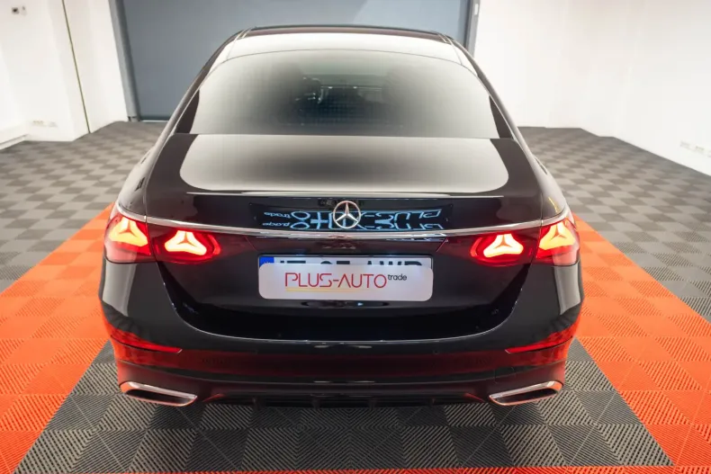 Mercedes-Benz E 220 din 2024 cu 23.100 km - oferta MER107678 - foto 12