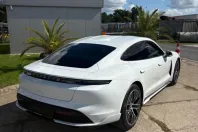 Porsche Taycan din 2024 cu 16.800 km - oferta POR107682 - foto 2