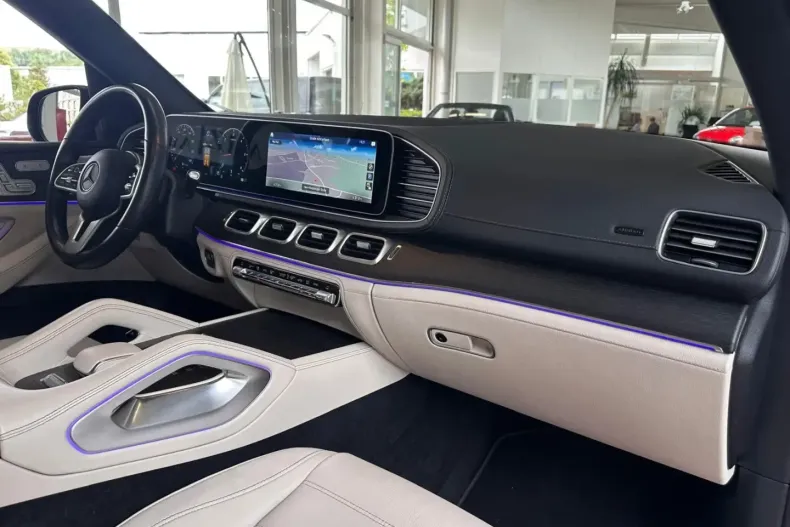 Mercedes-Benz GLE 400 din 2021 cu 99.104 km - oferta MER107697 - foto 10