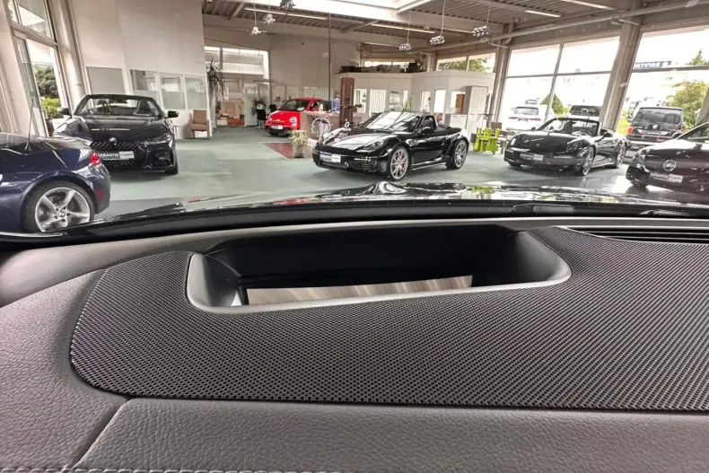 Mercedes-Benz GLE 400 din 2021 cu 99.104 km - oferta MER107697 - foto 19