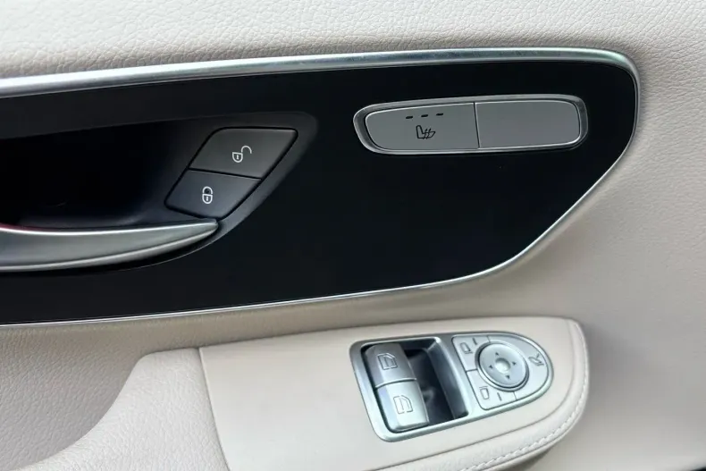 Mercedes-Benz V 300 din 2024 cu 10.250 km - oferta MER107709 - foto 15