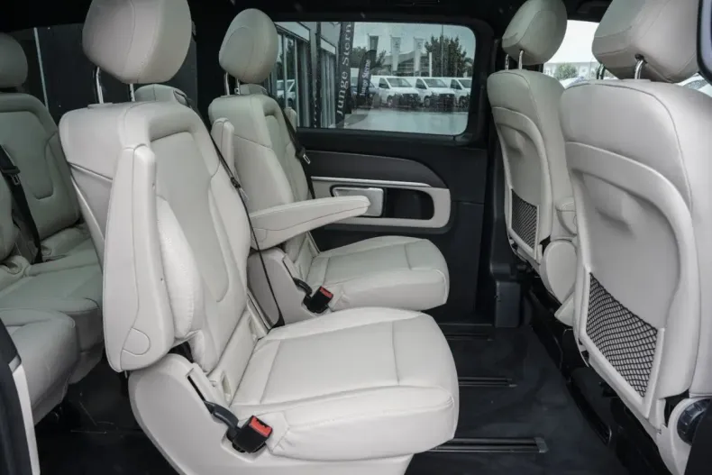 Mercedes-Benz V 300 din 2024 cu 6.700 km - oferta MER107711 - foto 8