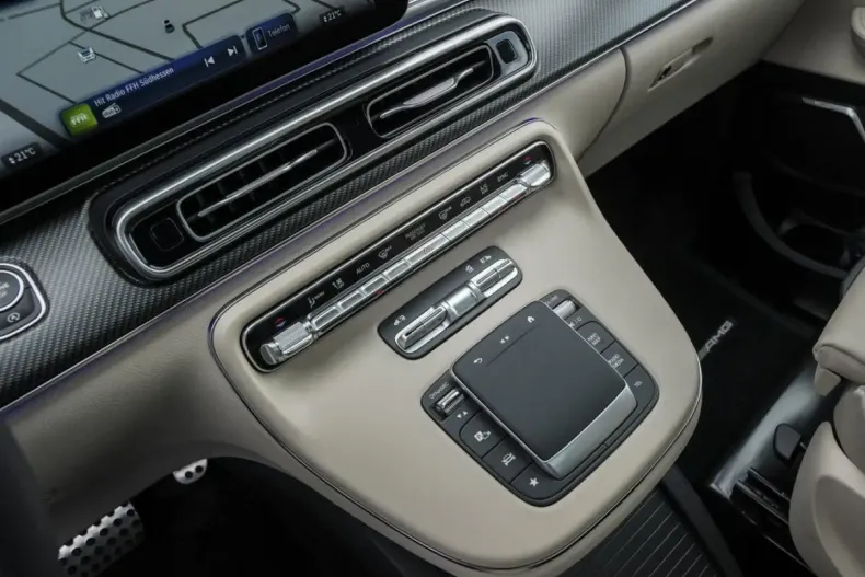 Mercedes-Benz V 300 din 2024 cu 6.700 km - oferta MER107711 - foto 16