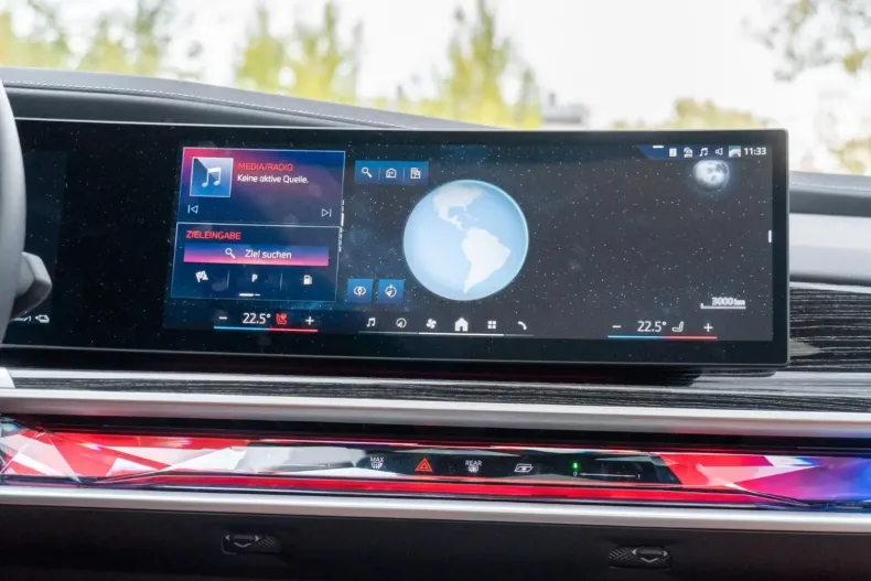 BMW 750 din 2024 cu 48.000 km - oferta BMW107715 - foto 18