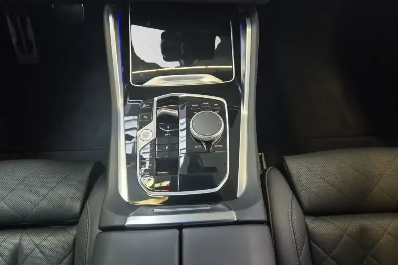 BMW X6 M60 din 2025 cu 23.800 km - oferta BMW107718 - foto 13