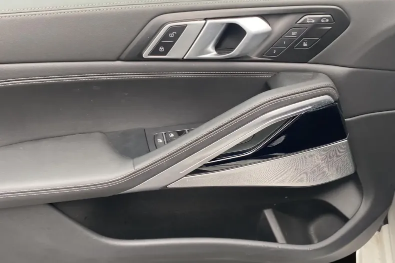 BMW X6 M60 din 2024 cu 24.600 km - oferta BMW107720 - foto 7