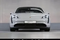 Porsche Taycan din 2024 cu 12.300 km - oferta POR107722 - foto 4